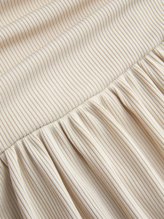 e46cfb10596bb4f02ec10ae74a39f439