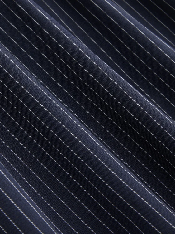 32b8adb85cf577127fccb5bfdf8670db