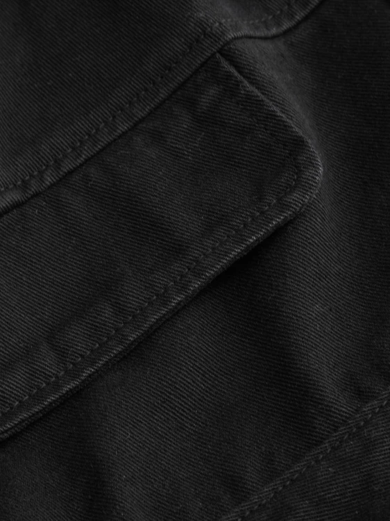 eb1d5f71858bf3916b932d7b81585a37