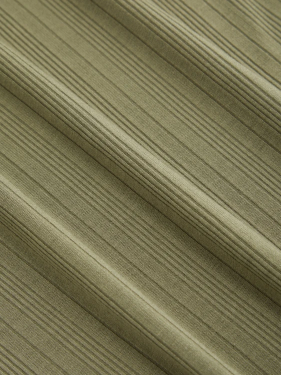 8b84e3913f984dc6b1673905a6600d7c